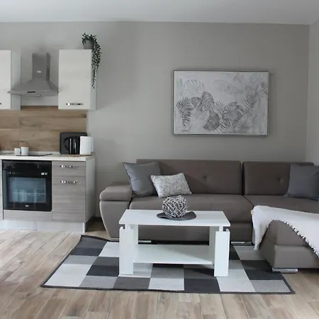 Emma Pag Apartmán