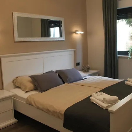 Emma Pag Apartmán